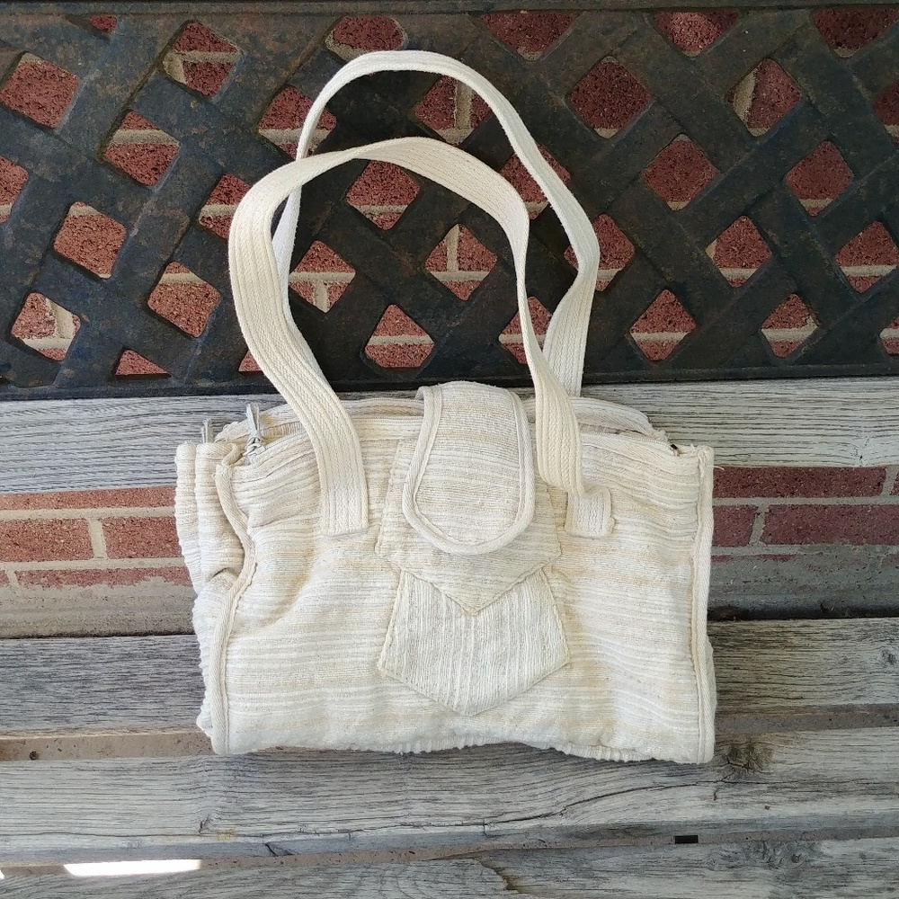 🆓 With $25 Dollar Purchase! 👜 Vintage Cotton shoulder Purse 👜